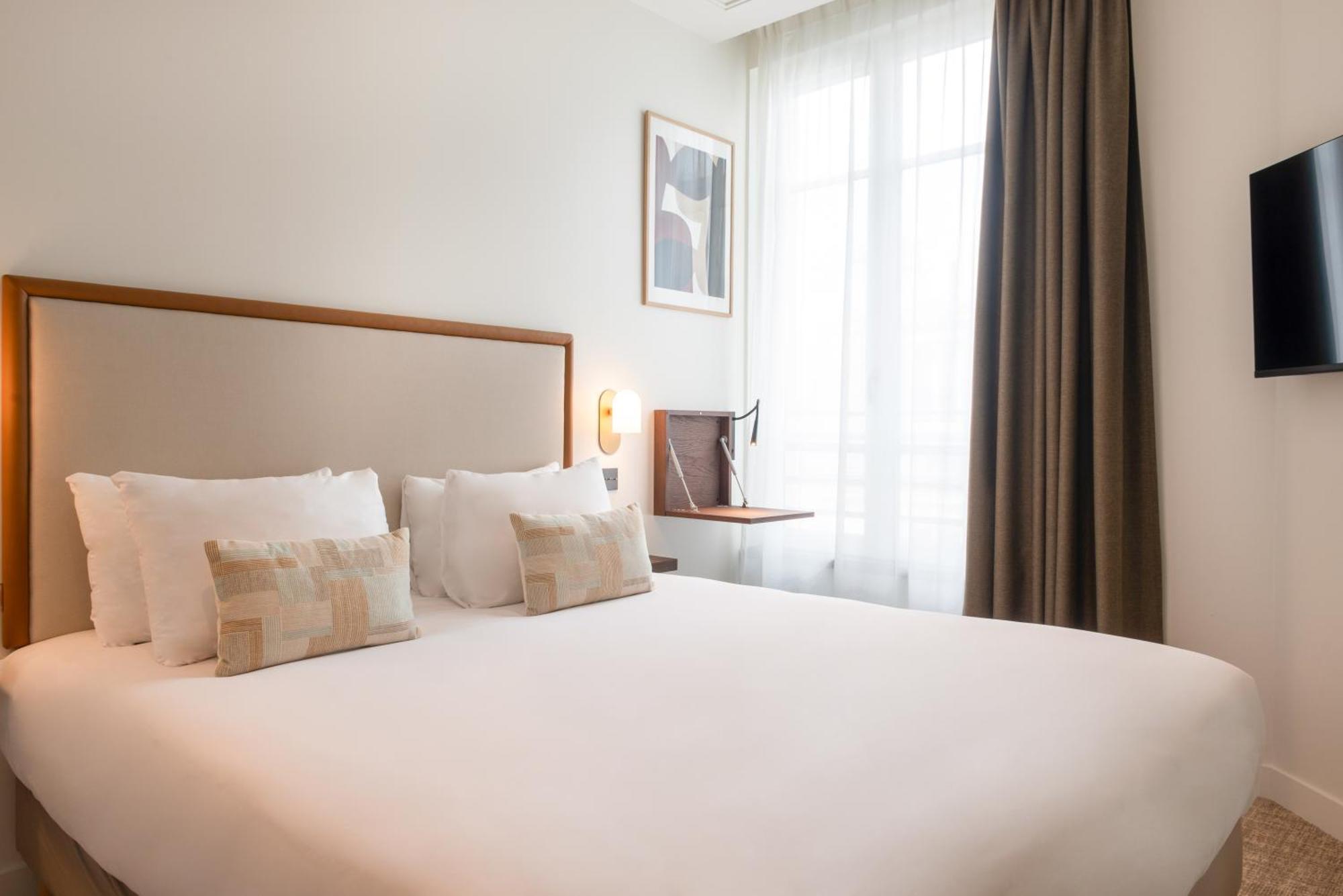 Le Lampika Hotel Paris Bilik gambar
