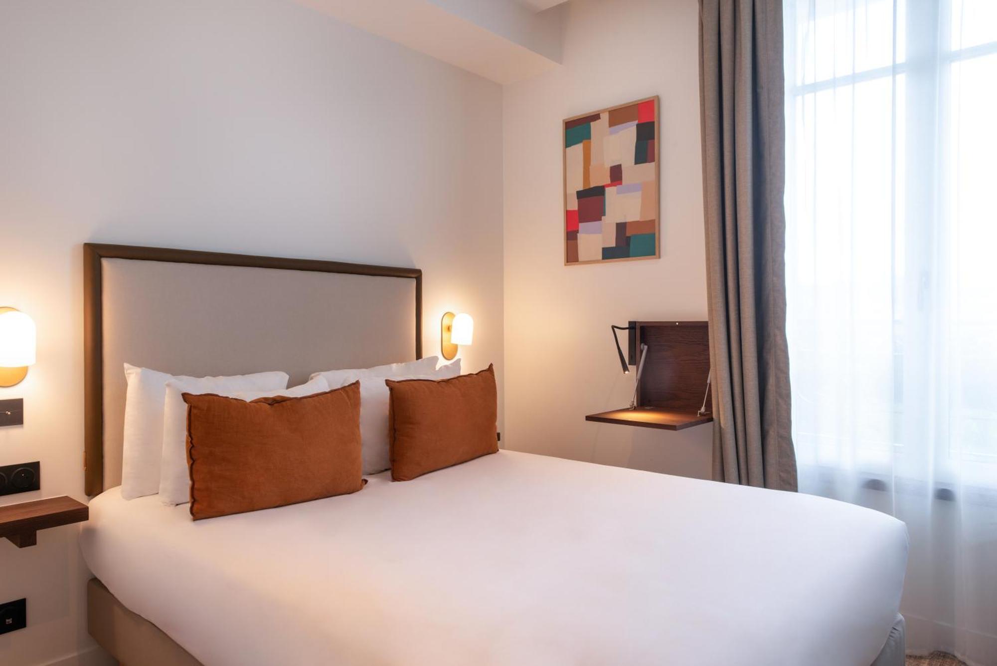 Le Lampika Hotel Paris Bilik gambar