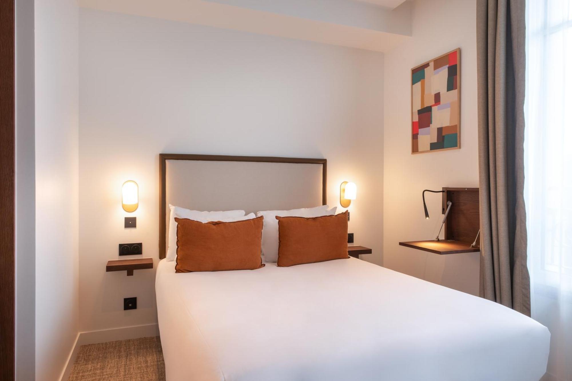 Le Lampika Hotel Paris Bilik gambar