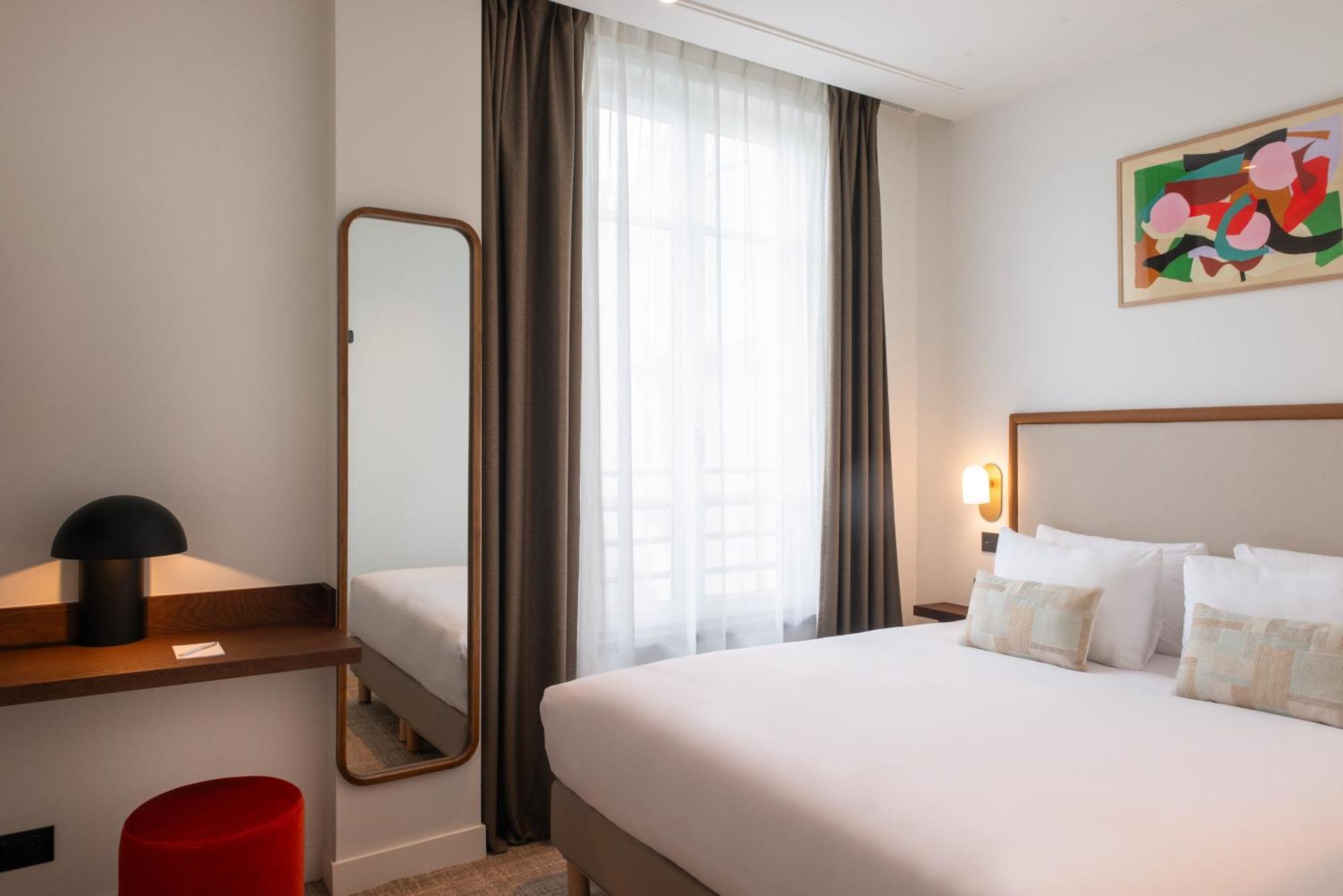 Le Lampika Hotel Paris Bilik gambar