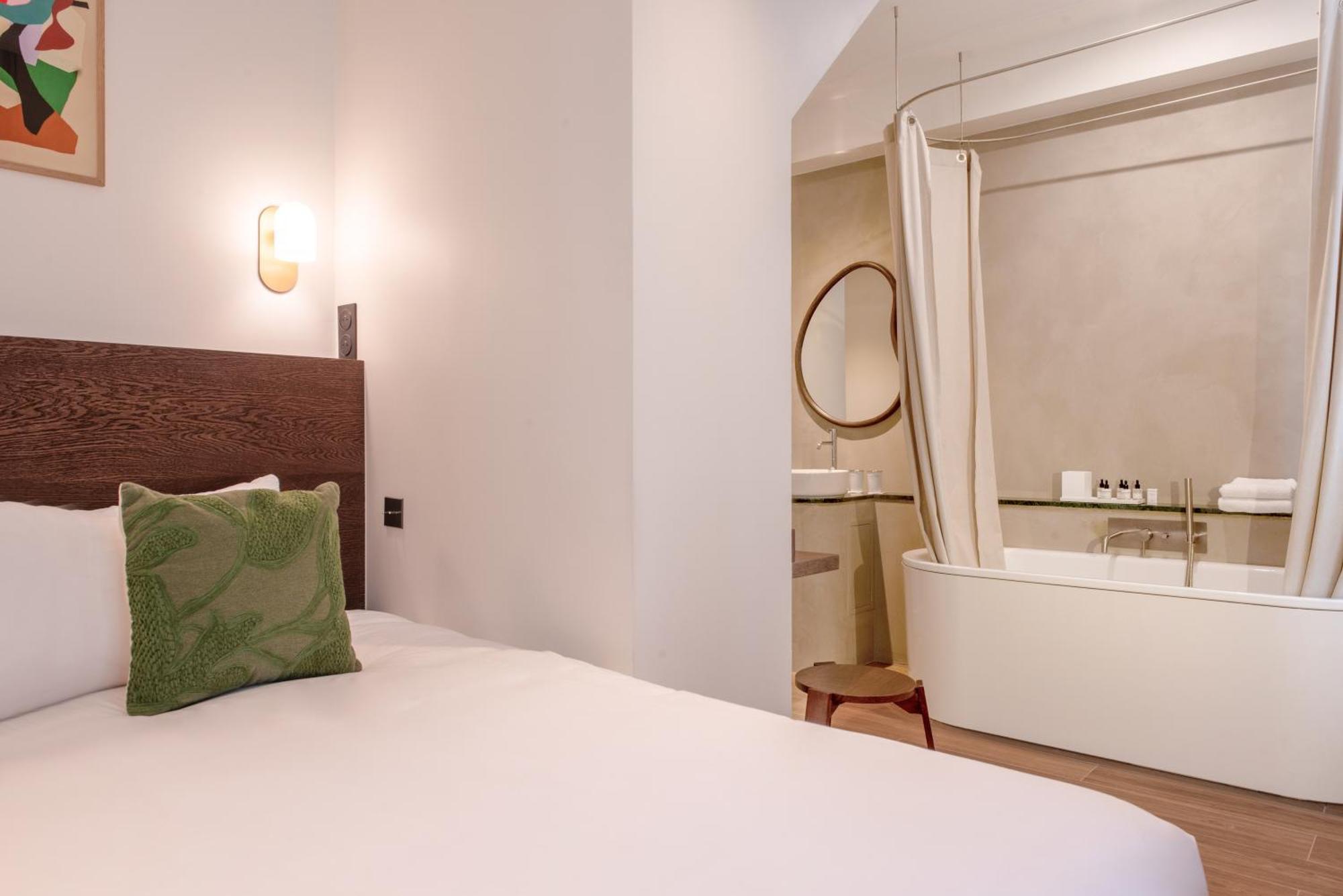 Le Lampika Hotel Paris Bilik gambar