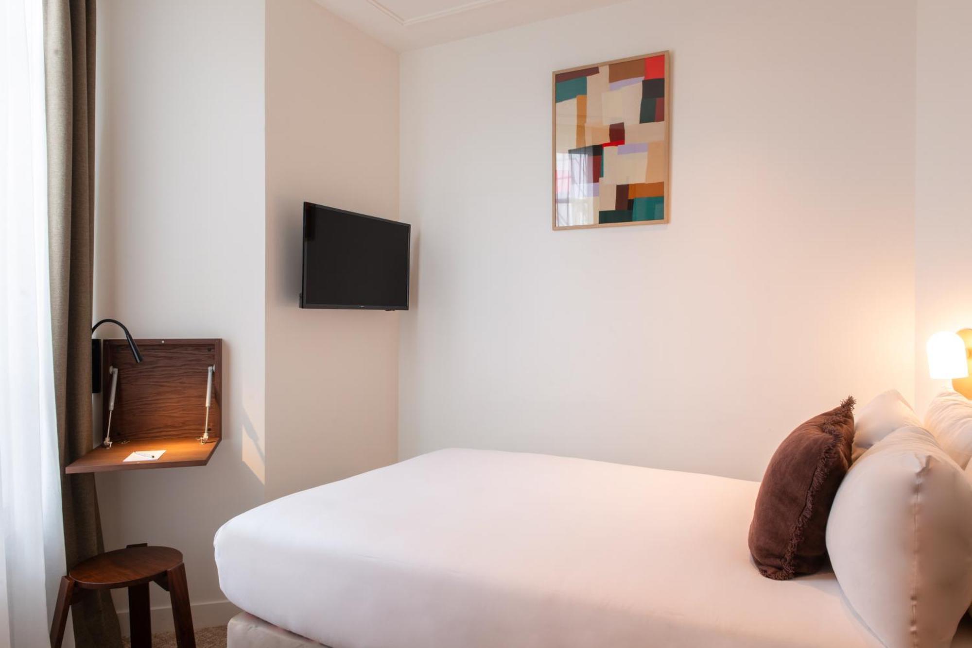 Le Lampika Hotel Paris Bilik gambar