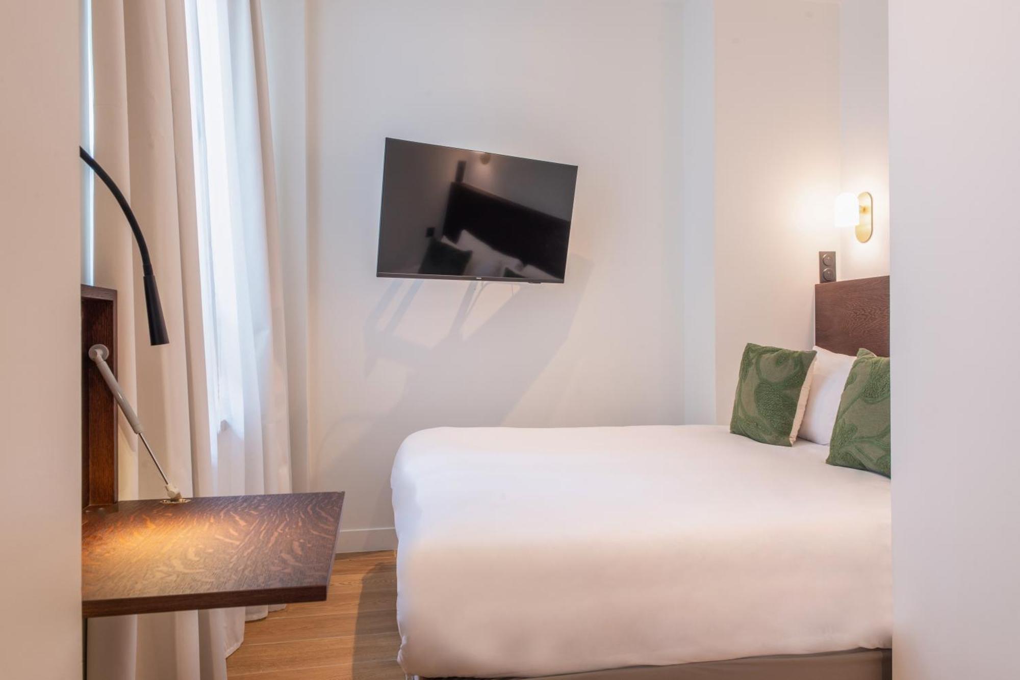 Le Lampika Hotel Paris Bilik gambar