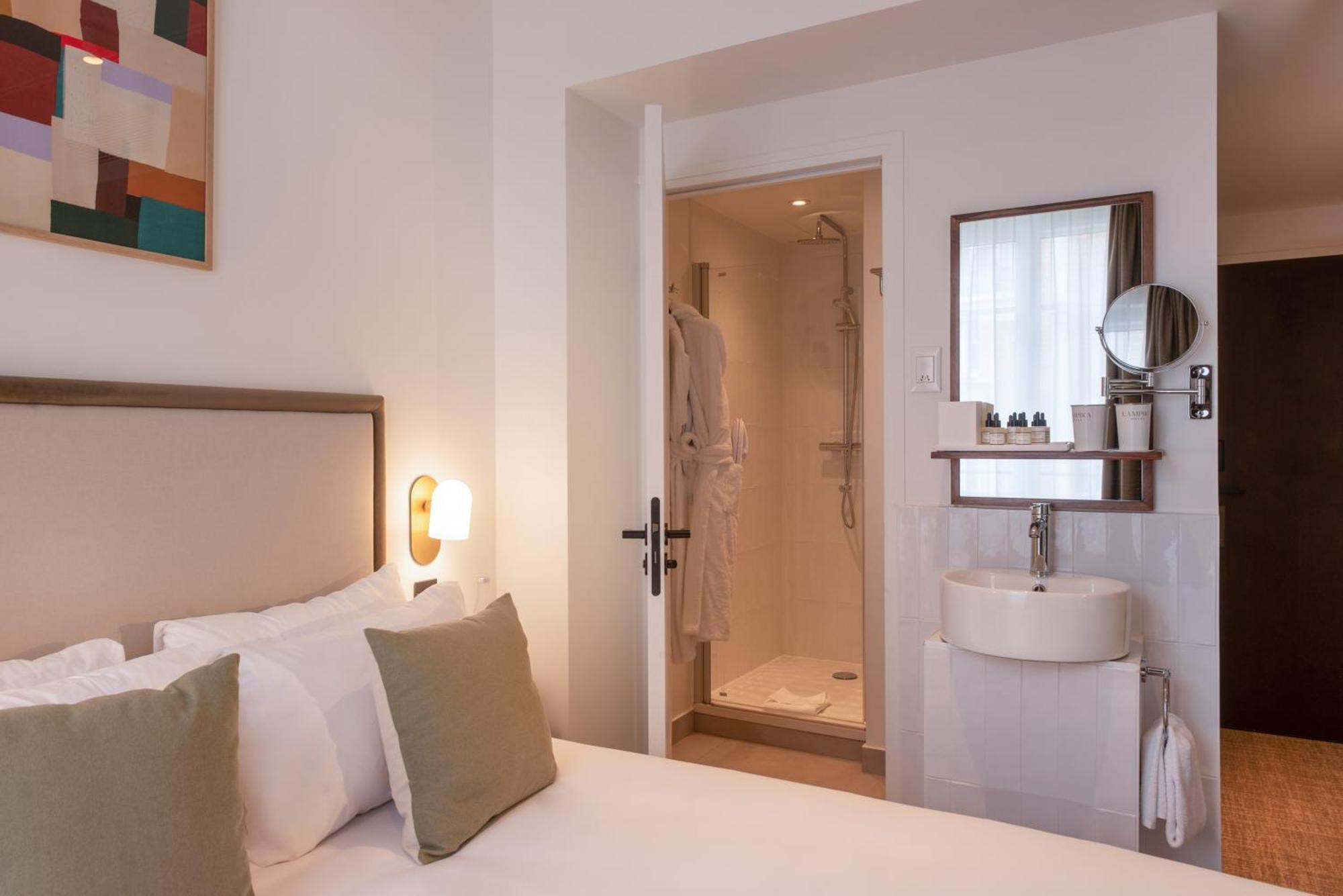 Le Lampika Hotel Paris Bilik gambar